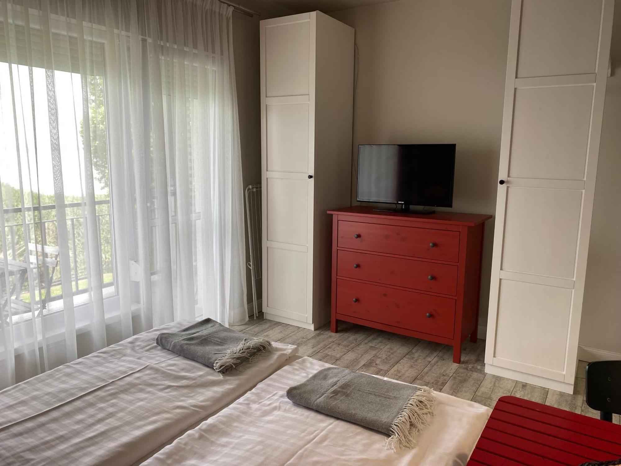 Beach 101 Villa Siofok Bagian luar foto